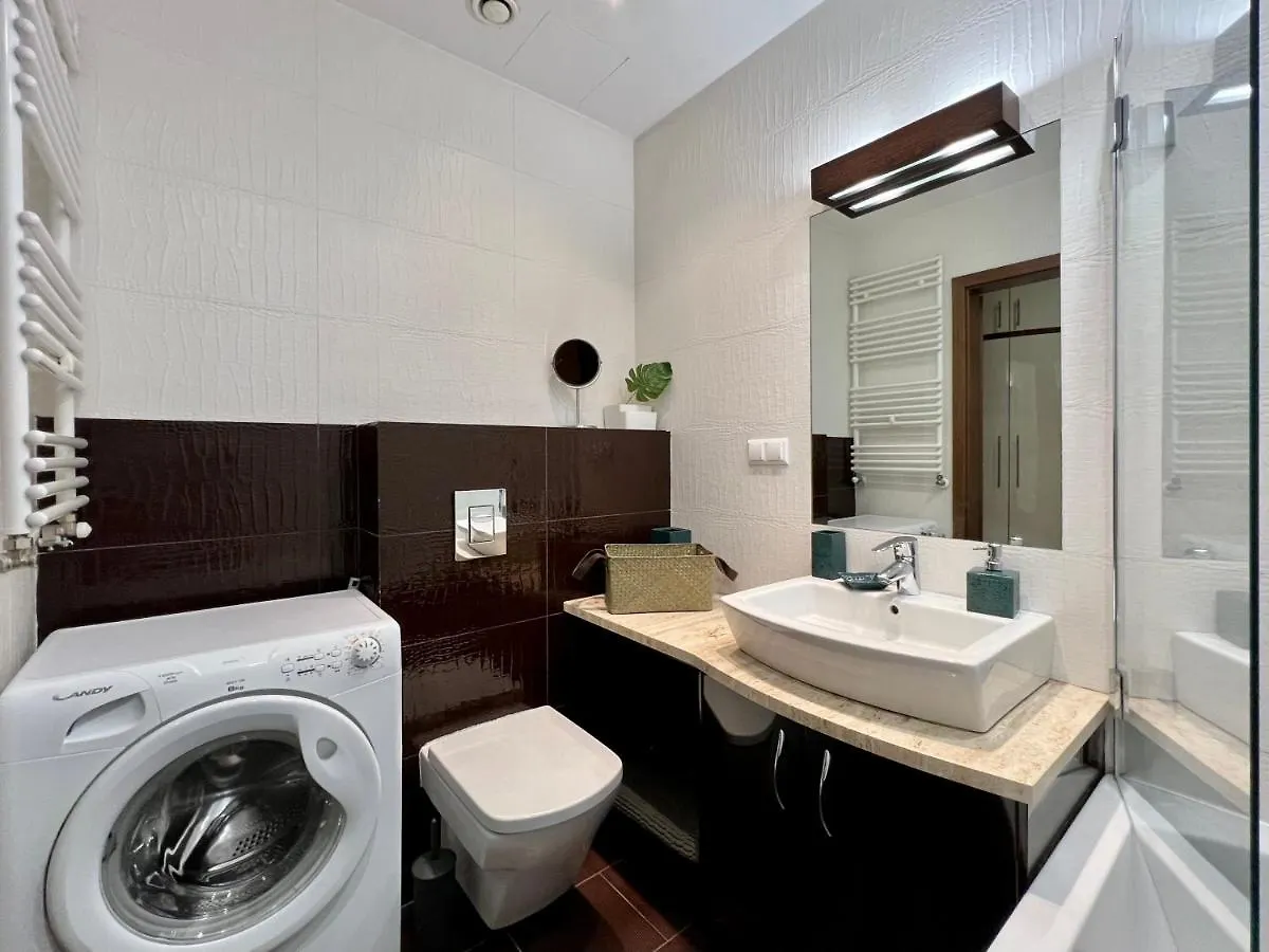 Platinum Tower Green Star Apart Apartman Varsó